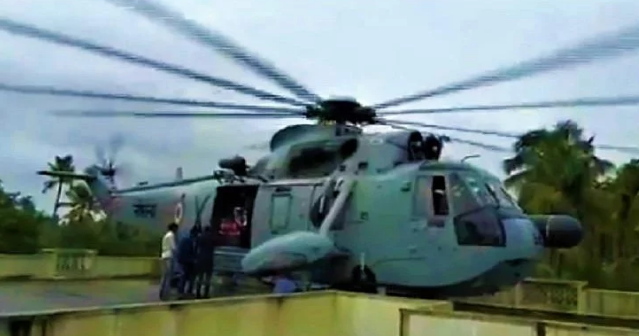 ಕೇರಳ: ಮನೆ ಟೆರೇಸ್‌ನಲ್ಲೇ ಹೆಲಿಕಾಪ್ಟರ್ ಇಳಿಸಿ 26 ಮಂದಿಯ ರಕ್ಷಣೆ