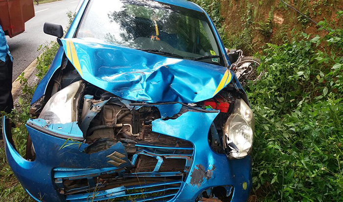 ಸುಂಟಿಕೊಪ್ಪ: ಬೈಕ್-ಕಾರು ಮುಖಾಮುಖಿ ಢಿಕ್ಕಿ; ಇಬ್ಬರಿಗೆ ಗಂಭೀರ ಗಾಯ