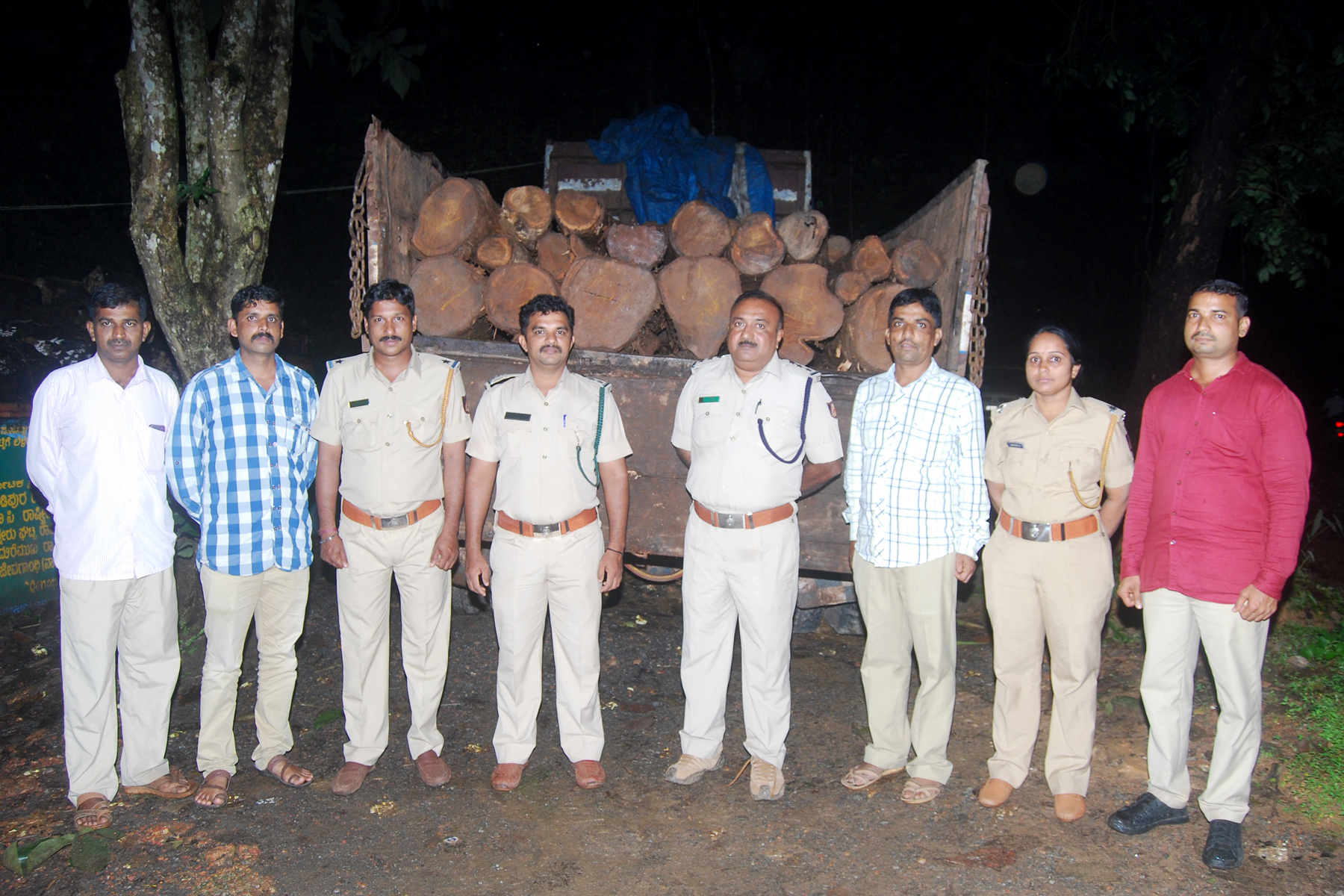 ಅಕ್ರಮ ಮರ ಸಾಗಾಟ ಆರೋಪ: ಲಾರಿ ಸಹಿತ ಓರ್ವನ ವಶ