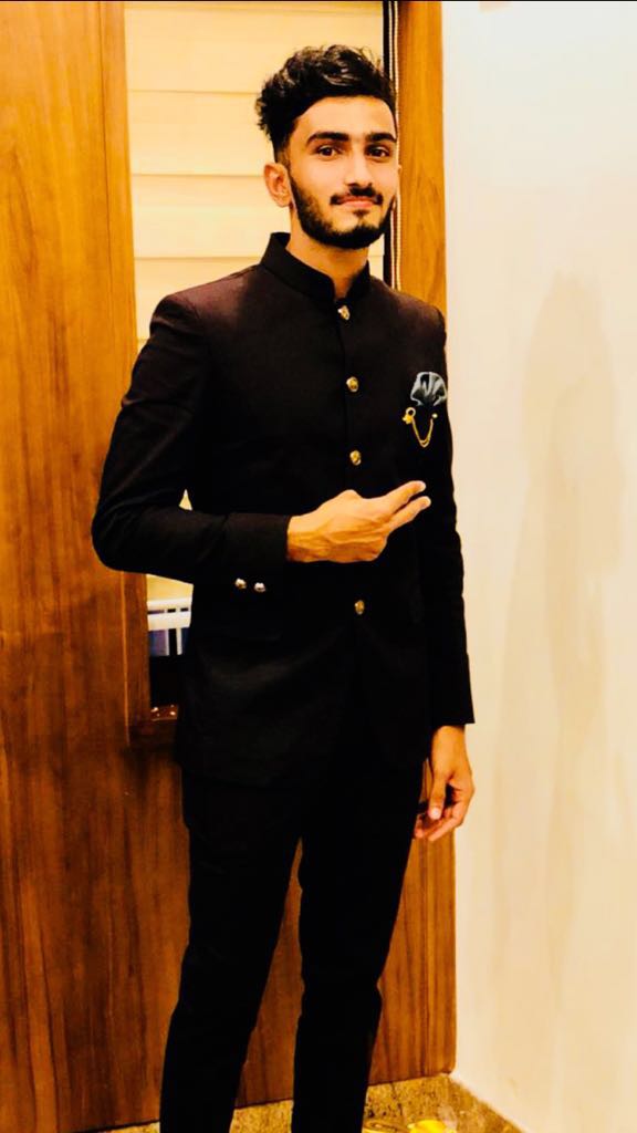 ಕಾರು ಪಲ್ಟಿ: ಯುವಕ ಮೃತ್ಯು