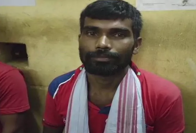 ಮಹಿಳೆಯರನ್ನು ಚುಂಬಿಸಿ ‘ರೋಗ ಗುಣಪಡಿಸುತ್ತೇನೆ’ ಎನ್ನುತ್ತಿದ್ದ ‘ಕಿಸ್ಸಿಂಗ್ ಬಾಬಾ’ನ ಬಂಧನ