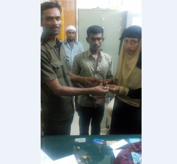 2.50 ಲಕ್ಷ ರೂ.ಒಡವೆ ಹಿಂದಿರುಗಿಸಿ ಪ್ರಾಮಾಣಿಕತೆ ಮೆರೆದ ಕೆಎಸ್ಸಾರ್ಟಿಸಿ ಬಸ್ ಚಾಲಕ