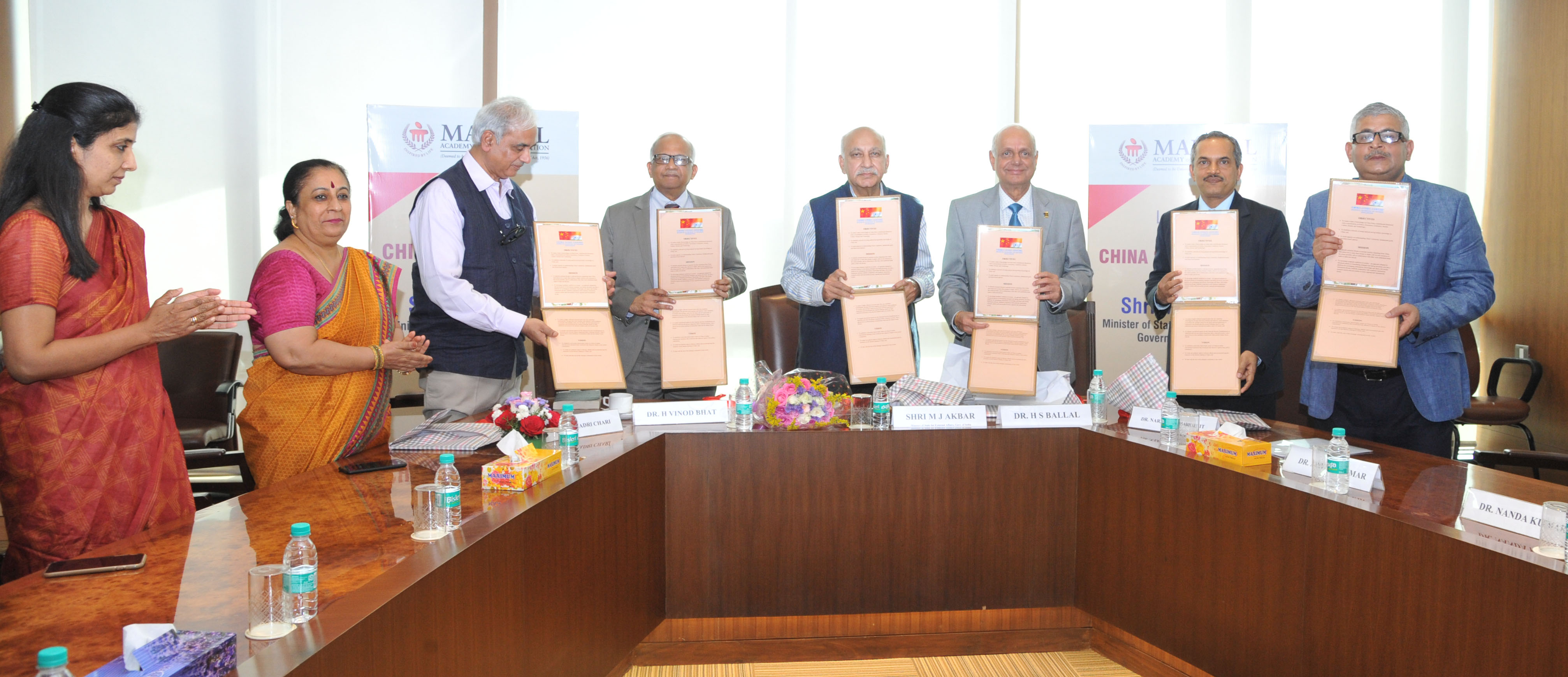 ಭಯೋತ್ಪಾದನೆ ಇಂದು ವಿಶ್ವದ ಪ್ರಧಾನ ಶತ್ರು: ಎಂ.ಜೆ.ಅಕ್ಬರ್