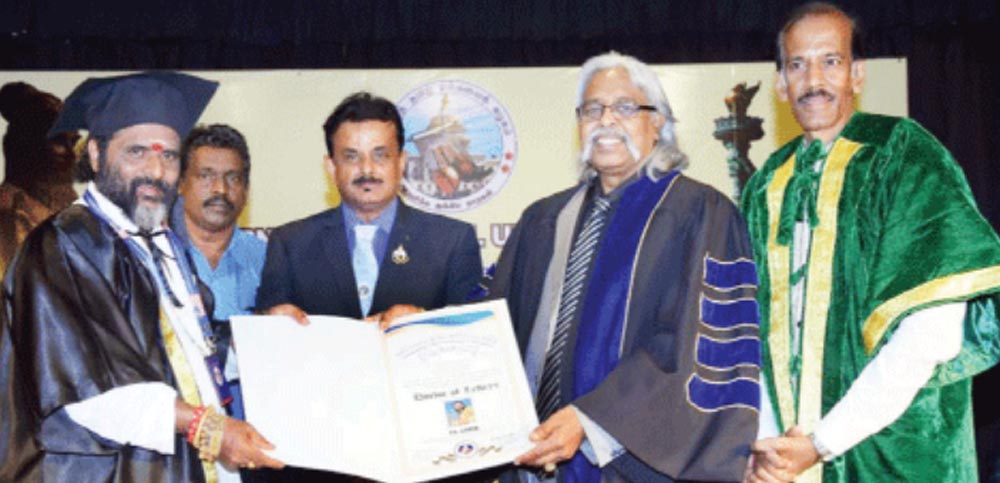 ಪಿ.ಕೆ. ಗಣೇಶ್‍ ರಿಗೆ ಯುಎಸ್‍ಎ ತಮಿಳು ವಿವಿ ಡಾಕ್ಟರೇಟ್ ಪದವಿ