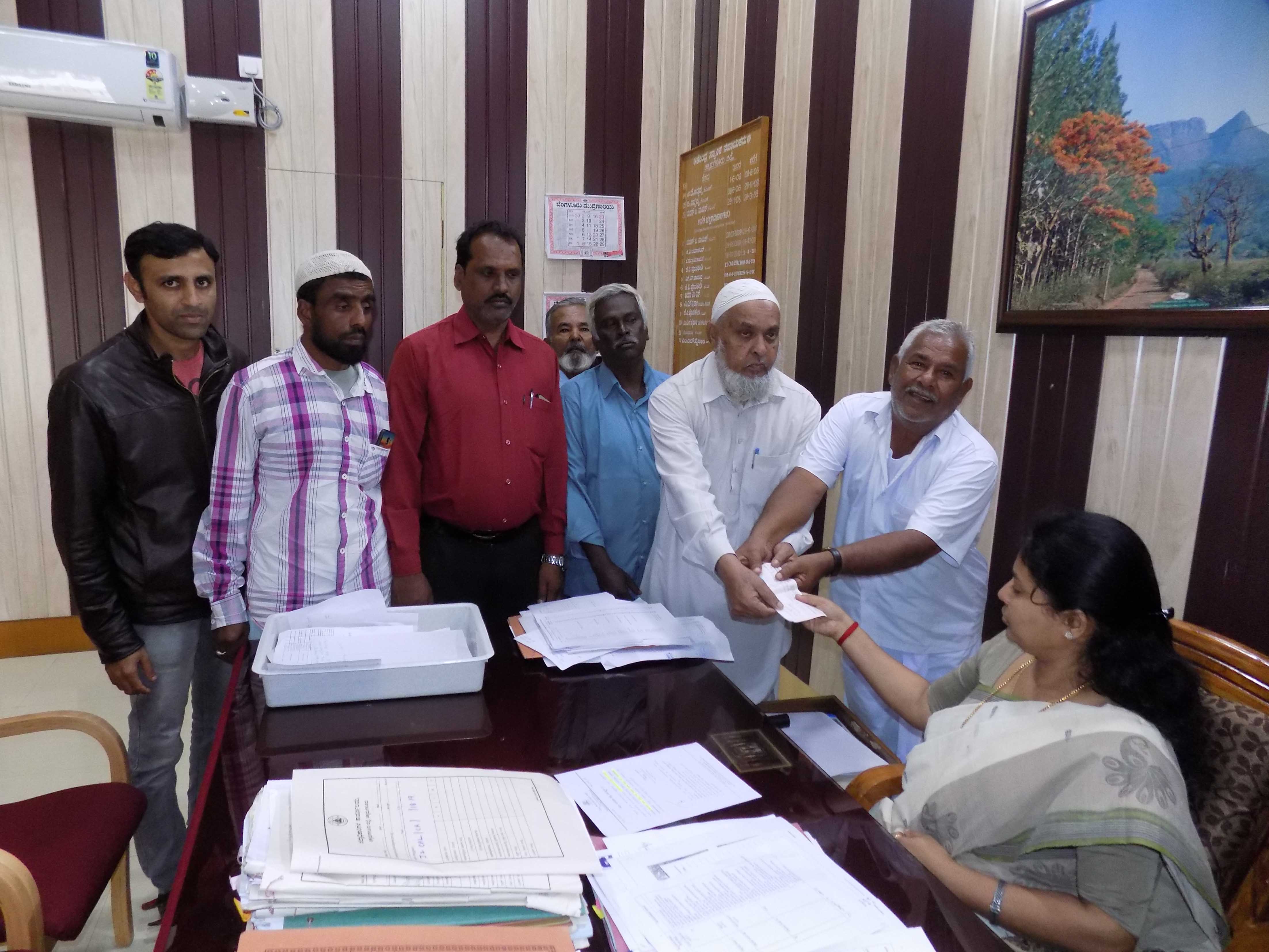 ಚಿಕ್ಕಮಗಳೂರು: ಸರಳ ಬಕ್ರೀದ್ ಆಚರಿಸಿ ಕೊಡಗು ಸಂತ್ರಸ್ಥರಿಗೆ ನೆರವಾದ ಜನತೆ