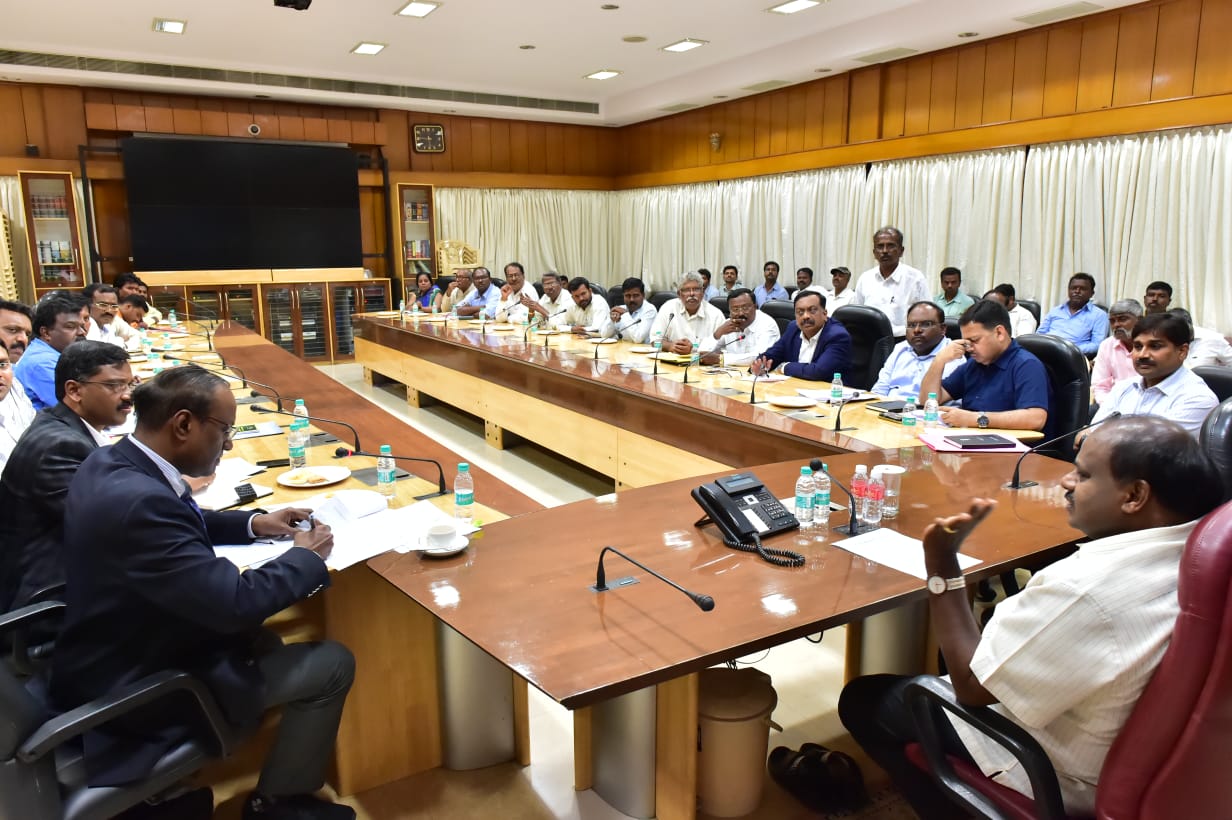 ಅಲೆಮಾರಿ ಆಯೋಗ: ಕಾರ್ಯಸಾಧ್ಯ ವರದಿ ಸಲ್ಲಿಕೆಗೆ ಸಮಿತಿ ರಚಿಸಲು ಮುಖ್ಯಮಂತ್ರಿ ಸೂಚನೆ