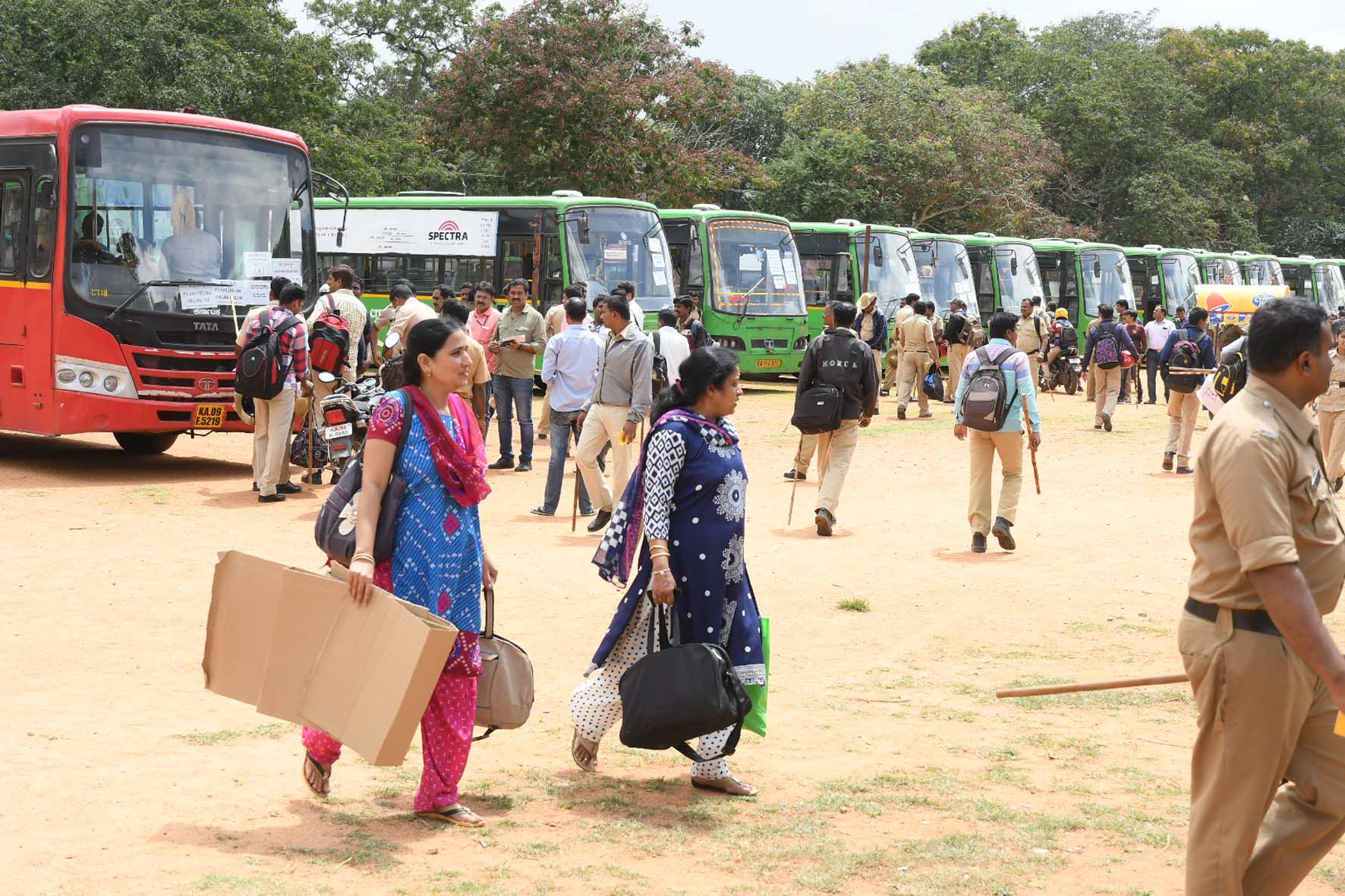 ಶುಕ್ರವಾರ ಸ್ಥಳೀಯ ಸಂಸ್ಥೆಗಳಿಗೆ ಮತದಾನ