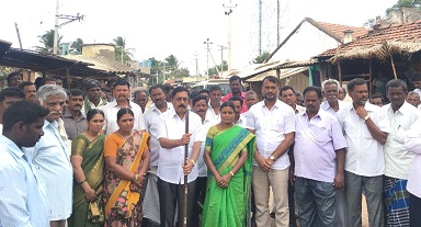 ಹನೂರು: ರಸ್ತೆ ಕಾಮಗಾರಿಗೆ ಶಾಸಕರಿಂದ ಶಿಲಾನ್ಯಾಸ