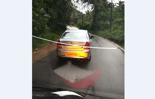 ಆಂಬುಲೆನ್ಸ್ ಗೆ ದಾರಿ ಬಿಡದೇ ಸತಾಯಿಸಿದ ಕಾರು ಚಾಲಕ: ಚಾಲಕನ ವಿರುದ್ಧ ಆಕ್ರೋಶ