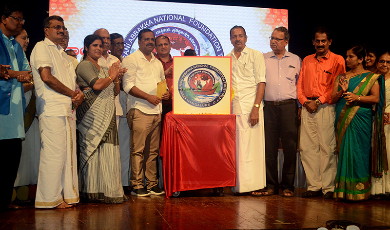 ಸ್ವಾಭಿಮಾನದ ಸಂಕೇತ ಅಬ್ಬಕ್ಕ: ಸಚಿವ ಯು.ಟಿ.ಖಾದರ್