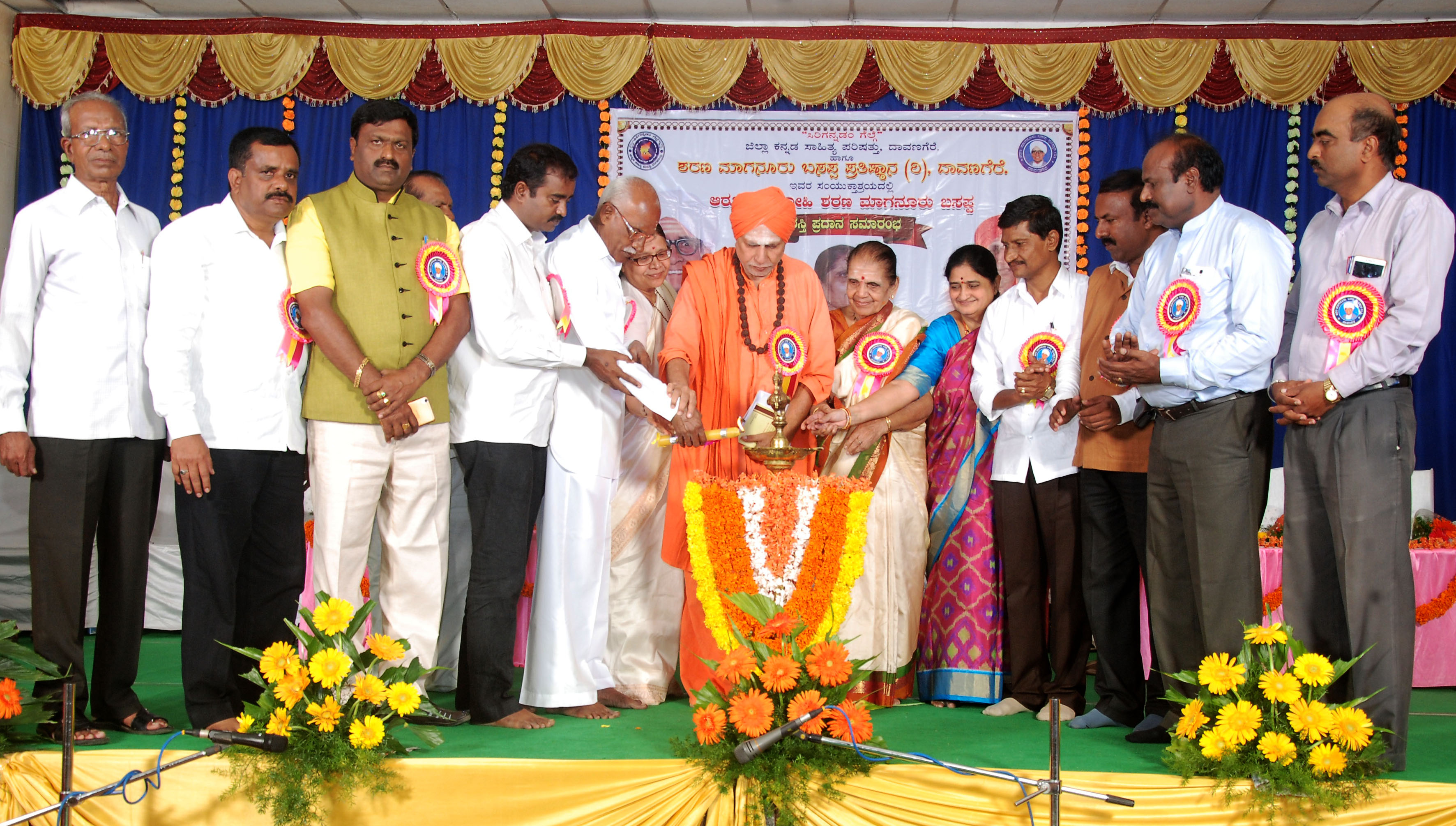 ವ್ಯಕ್ತಿ ಸಮಾಜಕ್ಕೆ ಮಾಡಿದ ಸೇವೆಯ ಆಧಾರದ ಮೇಲೆ ಪ್ರಶಸ್ತಿ ಸಿಗಬೇಕು: ಮಾಜಿ ಸಚಿವೆ ಡಾ. ಲೀಲಾದೇವಿ