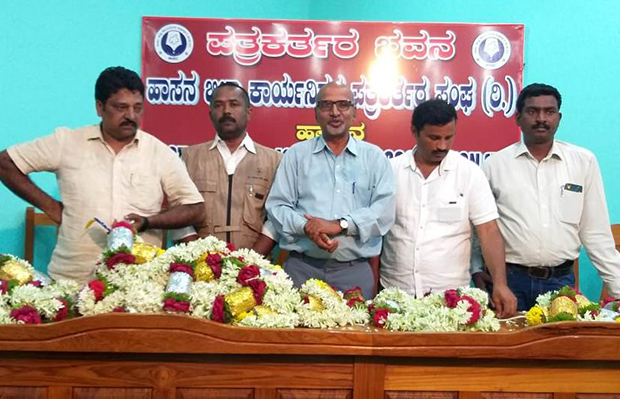 ಹಾಸನ: ಜಿಲ್ಲಾ ಪತ್ರಕರ್ತರ ಸಂಘದ ಅಧ್ಯಕ್ಷರಾಗಿ ಉದಯ್ ಕುಮಾರ್ ಆಯ್ಕೆ