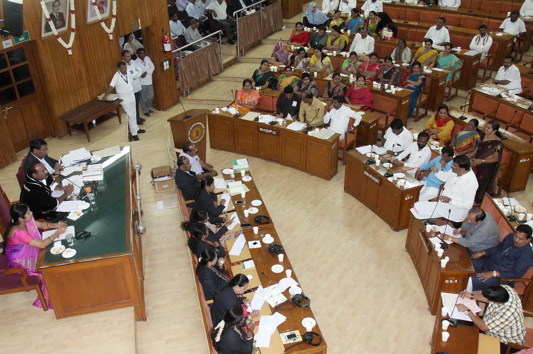 ಅನಧಿಕೃತ ಜಾಹೀರಾತು ಫಲಕಗಳ ನಿಷೇಧಕ್ಕೆ ಬಿಬಿಎಂಪಿ ಕೌನ್ಸಿಲ್ ಸಭೆ ನಿರ್ಣಯ