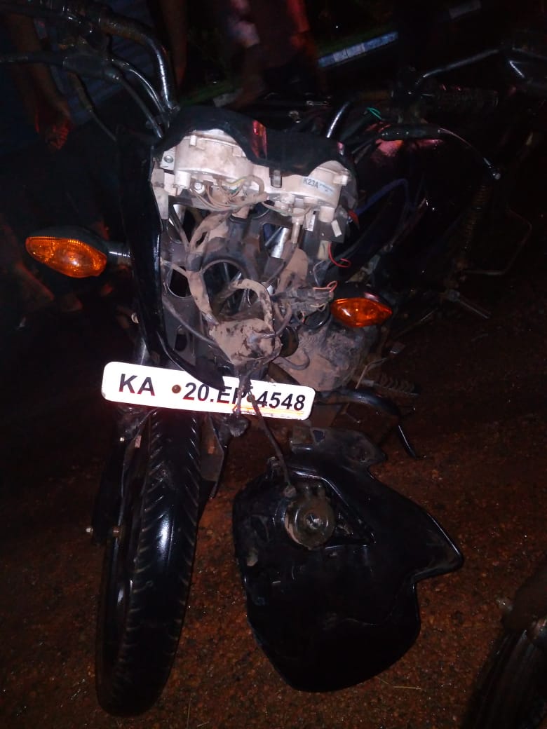 ಪಡುಬಿದ್ರೆ: ಬೈಕ್ ಗೆ ಅಪರಿಚಿತ ವಾಹನ ಢಿಕ್ಕಿ