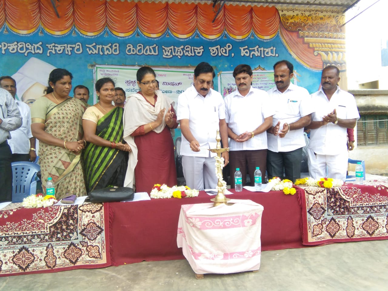 ಹನೂರು: ಸ್ವಚ್ಚ ಸರ್ವೇಕ್ಷಣಾ ಗ್ರಾಮೀಣ ಜನಾಂದೋಲನ ಕಾರ್ಯಕ್ರಮ