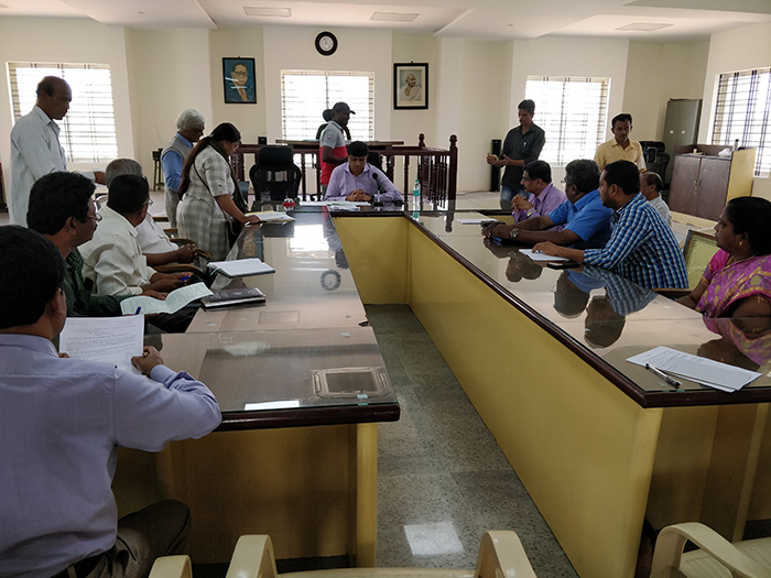 ಕೋಲಾರ: ಉಪ ಪ್ರಾದೇಶಿಕ ಉಪಕೇಂದ್ರವನ್ನು ನಿಸರ್ಗ ತಾಣದ ಮಧ್ಯೆ ನಿರ್ಮಿಸಲು ಜಿಲ್ಲಾಧಿಕಾರಿ ಸೂಚನೆ