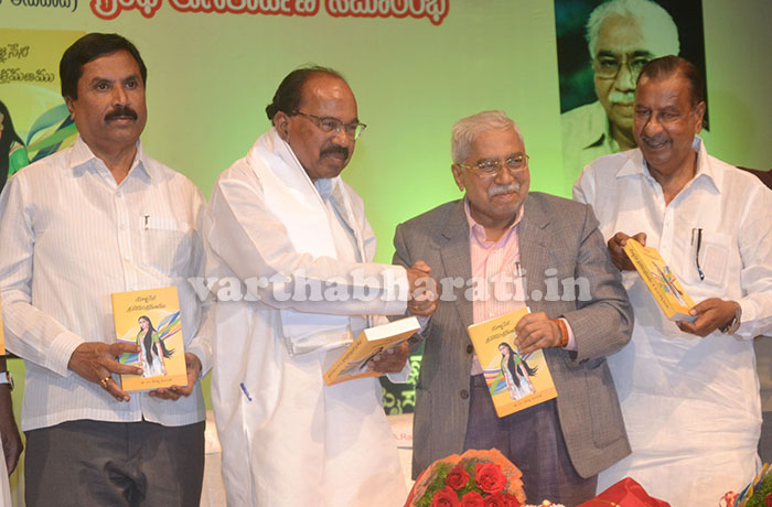 ಮಹಾಭಾರತ ಪ್ರಸ್ತುತತೆಯೊಂದಿಗೆ ಸಾಗಿಬಂದ ಮಹಾಕಾವ್ಯ: ಚಂದ್ರಶೇಖರ ಕಂಬಾರ