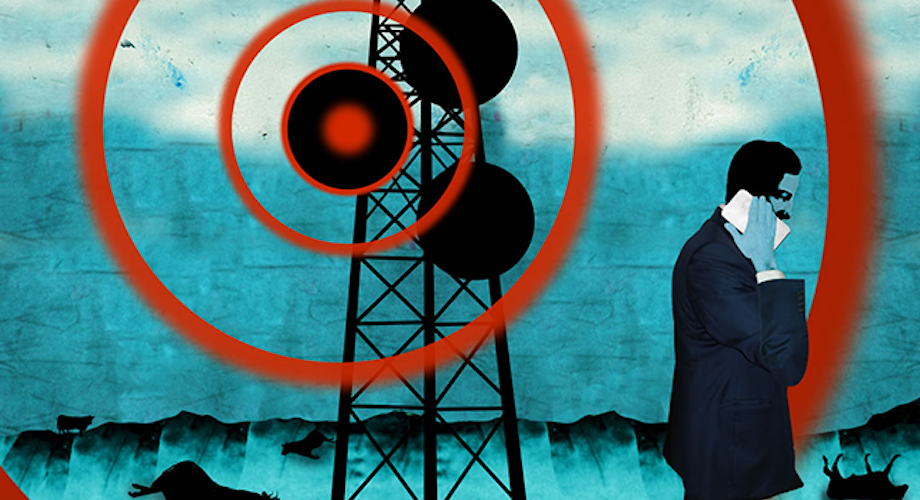 ಮೊಬೈಲ್ ಫೋನ್ ವಿಕಿರಣ ಬಗ್ಗೆ ಅರ್ಜಿ : ನಿಮ್ಮ ಮೊಬೈಲ್ ಫೋನ್ ಮೊದಲು ನ್ಯಾಯಾಲಯಕ್ಕೆ ಒಪ್ಪಿಸಿ ಎಂದ ಹೈಕೋರ್ಟ್