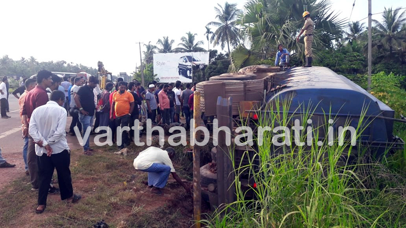 ಹೆಜಮಾಡಿ: ಟ್ಯಾಂಕರ್ ಢಿಕ್ಕಿ; ಸ್ಕೂಟರ್ ಸವಾರ ಸಾವು