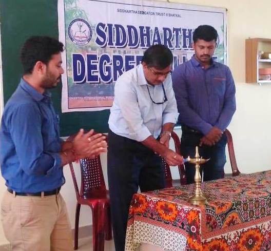 ಸಿದ್ಥಾರ್ಥ ಕಾಲೇಜಿನಲ್ಲಿ ಸ್ಪರ್ಧಾತ್ಮಕ ಪರೀಕ್ಷಾ ತರಬೇತಿ ಆರಂಭ