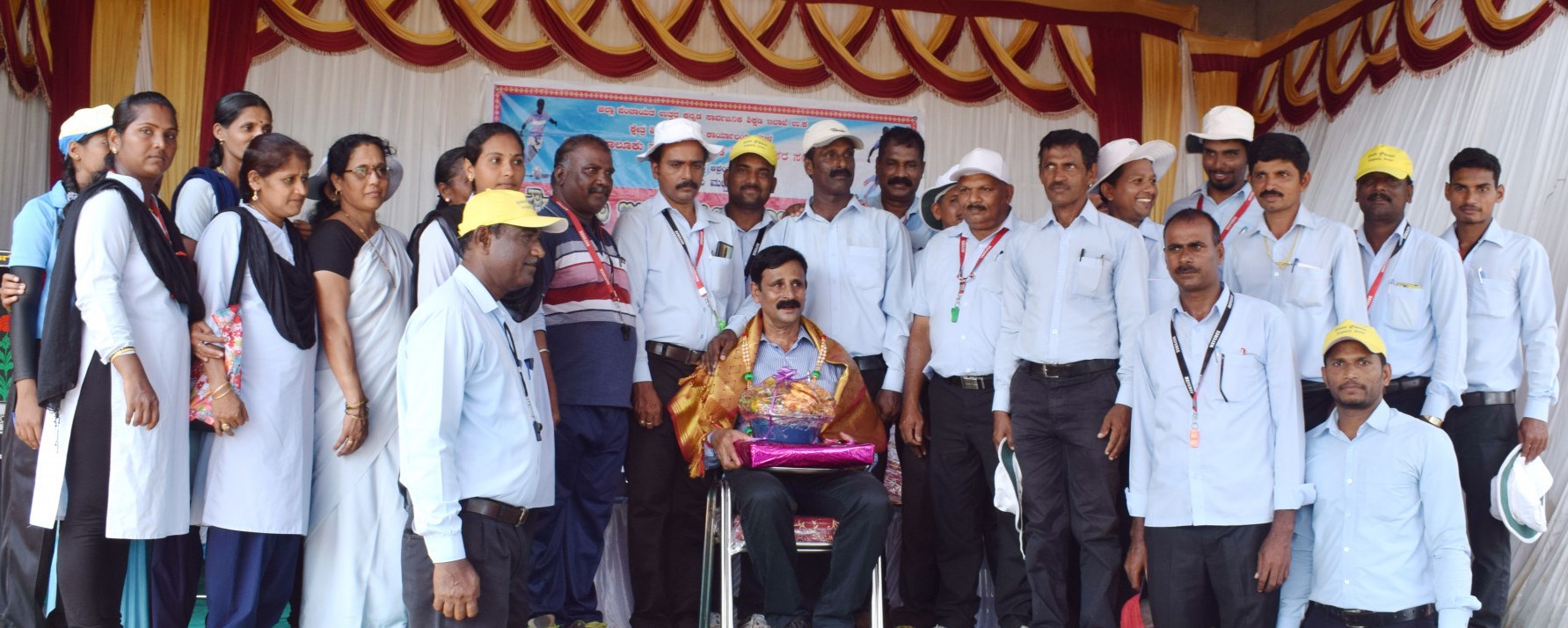 ಭಟ್ಕಳ: ದೈಹಿಕ ಶಿಕ್ಷಣ ಪರಿವೀಕ್ಷ ಶ್ರೀಕಾಂತ್ ನಾಯಕರಿಗೆ ಸನ್ಮಾನ