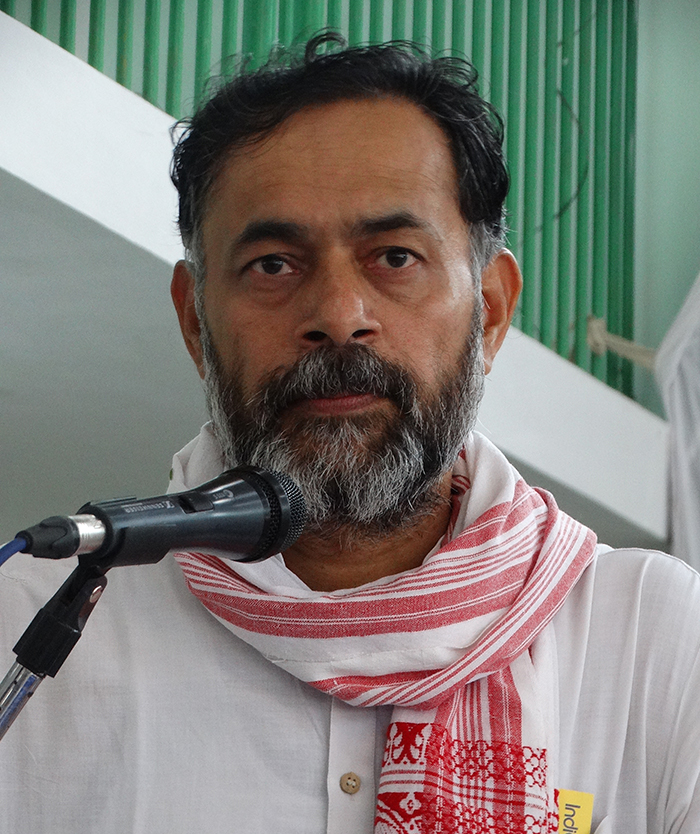 ಕಾಂಗ್ರೆಸ್-ಬಿಜೆಪಿ ಅಲ್ಲದ ಪರ್ಯಾಯ ಅಜೆಂಡಾ ಇರುವ ಪಕ್ಷವನ್ನು ಅಧಿಕಾರಕ್ಕೆ ತನ್ನಿ: ಯೋಗೇಂದ್ರ ಯಾದವ್ ಕರೆ