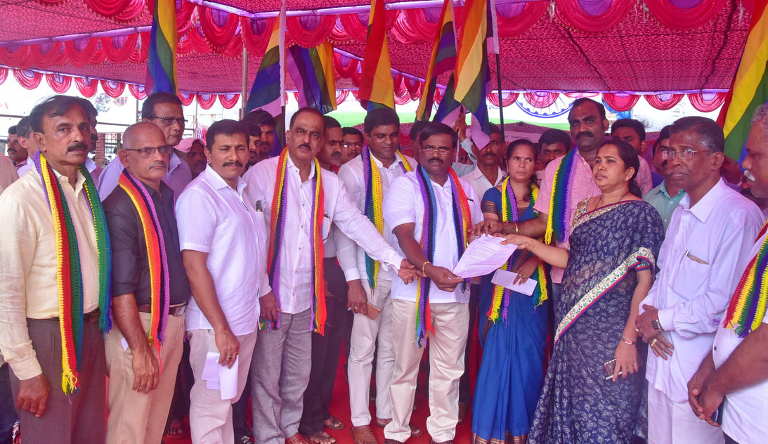 ಉಡುಪಿ: ರಾಜ್ಯ ಕೃಷಿ ಸಾಲಮನ್ನಾದ ಮಾರ್ಗಸೂಚಿ ವಿರೋಧಿಸಿ ಧರಣಿ