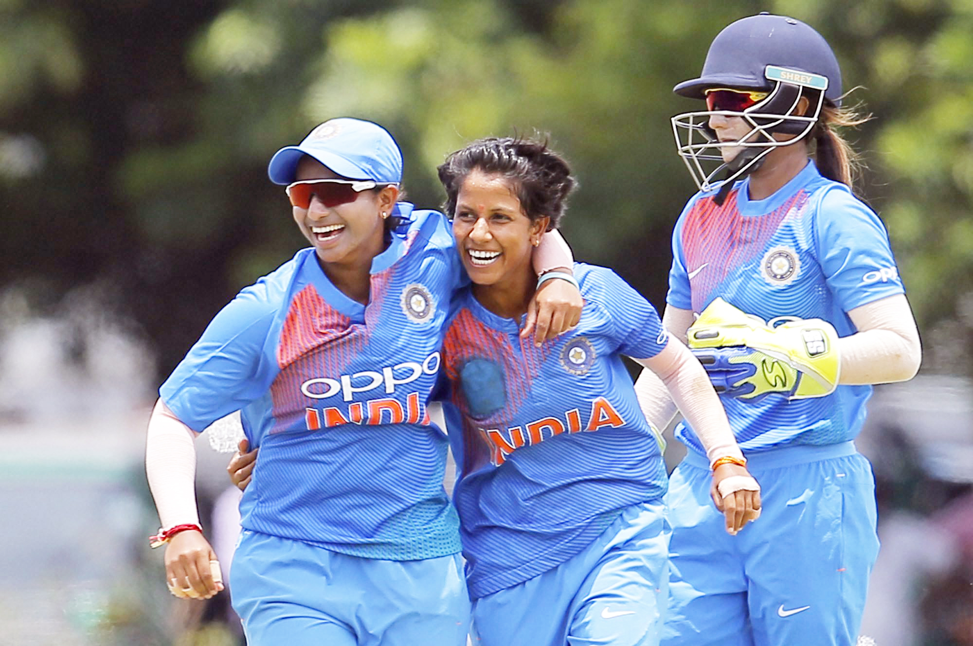 ಮಹಿಳಾ ಟ್ವೆಂಟಿ-20: ಭಾರತಕ್ಕೆ ರೋಚಕ ಗೆಲುವು