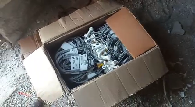 ನಾಗಮಂಗಲ: ಅಕ್ರಮ ಕ್ರಷರ್ ಗಳ ಮೇಲೆ ದಾಳಿ; ಜಿಲೆಟಿನ್ ಕಡ್ಡಿ ವಶ, ಇಬ್ಬರ ಬಂಧನ