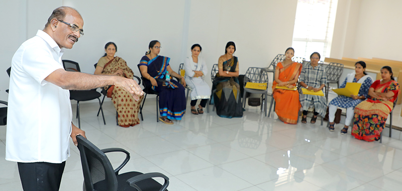 ಶಕ್ತಿ ಶಾಲೆಯಲ್ಲಿ ಶಿಕ್ಷಕರಿಗೆ ಕಾರ್ಯಾಗಾರ