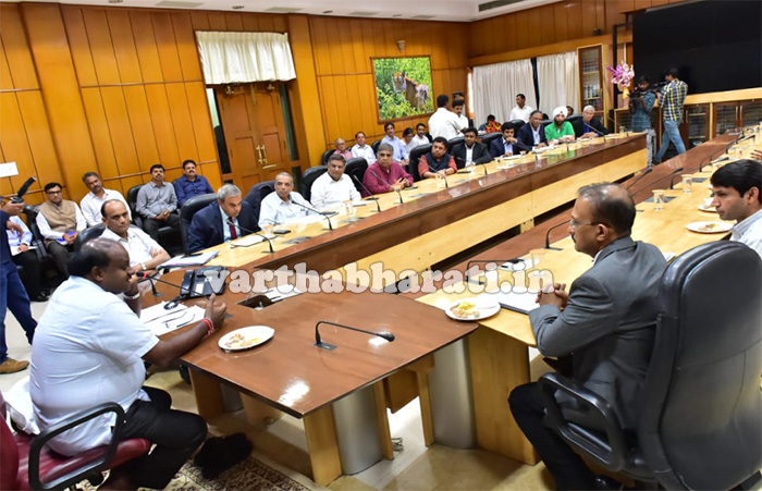 ಕಾಂಪೀಟ್ ವಿತ್ ಚೈನಾ ಯೋಜನೆಗಾಗಿ ಪ್ರಸಕ್ತ ವರ್ಷ 500 ಕೋಟಿ ರೂ.ಅನುದಾನ: ಸಿಎಂ ಕುಮಾರಸ್ವಾಮಿ