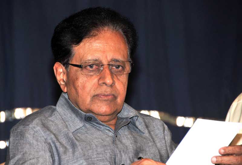 ವಿದ್ಯಾರ್ಥಿಗಳನ್ನು ದಿಕ್ಕು ತಪ್ಪಿಸುತ್ತಿರುವ ಕೇಂದ್ರ ಸರಕಾರ: ಪ್ರೊ.ಬಿ.ಕೆ.ಚಂದ್ರಶೇಖರ್