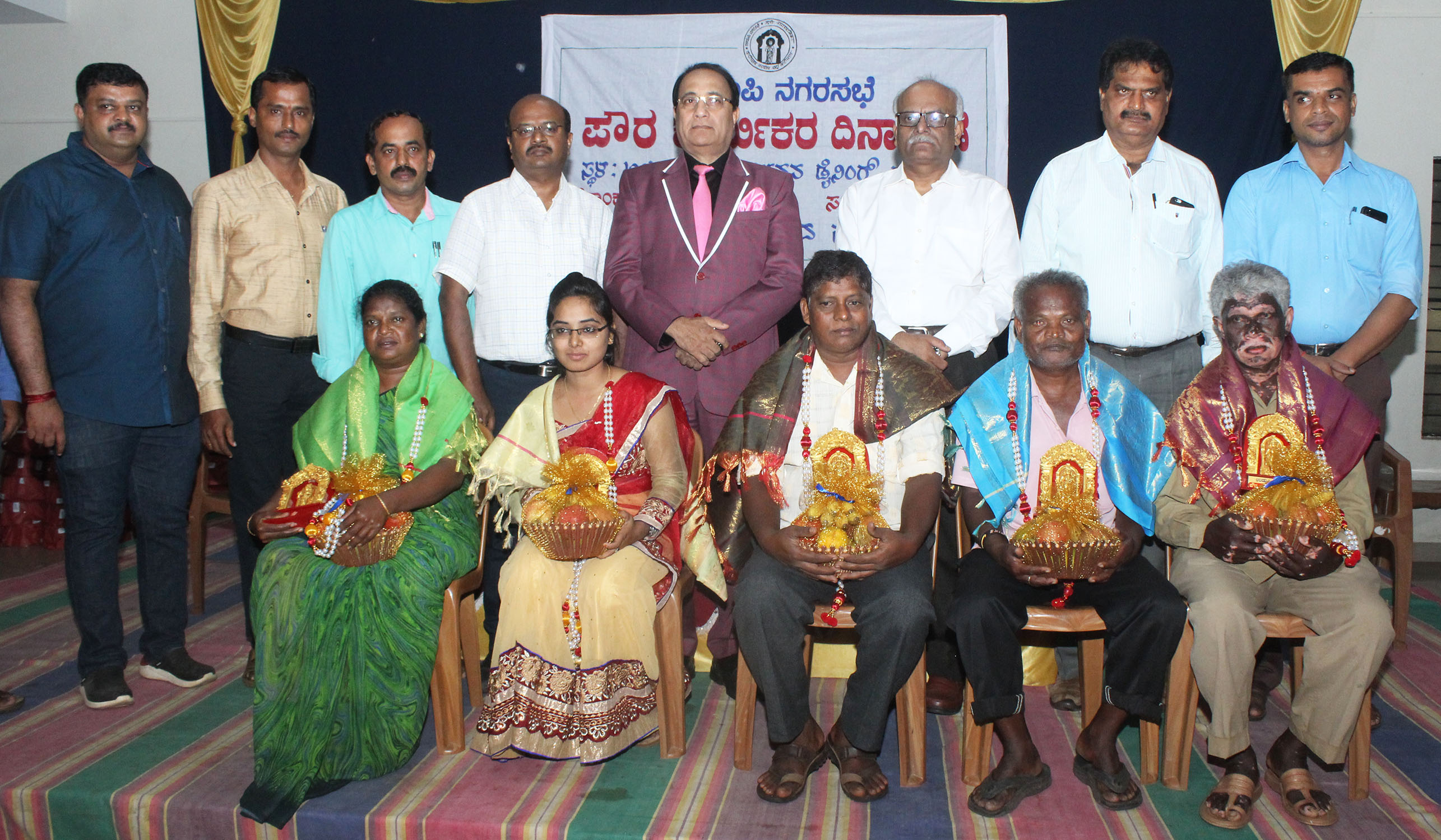 ಪೌರ ಕಾರ್ಮಿಕರ ಬಗ್ಗೆ ಕೀಳರಿಮೆ ಸರಿಯಲ್ಲ: ರಘುಪತಿ ಭಟ್