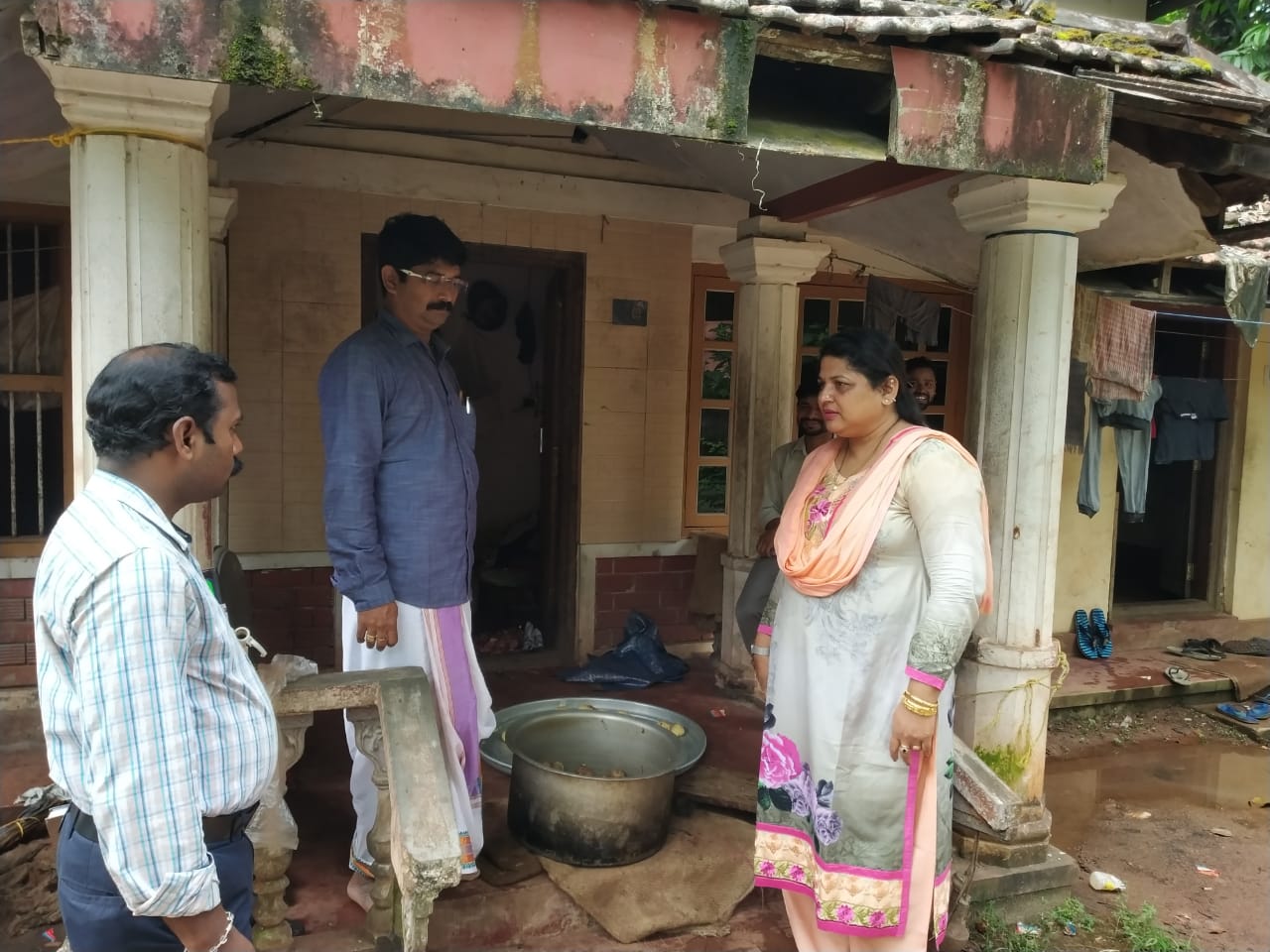 ಪುತ್ತೂರು: ಪಾನಿಪೂರಿ ತಯಾರಿಕಾ ಘಟಕಕ್ಕೆ ನಗರಸಭಾ ಅಧಿಕಾರಿಗಳ ದಾಳಿ