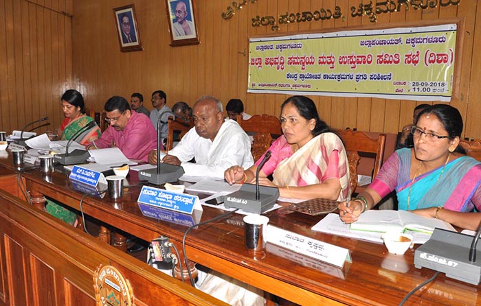 ನರೇಗಾ ಅಡಿಯಲ್ಲಿ ಅತಿವೃಷ್ಟಿ ಹಾನಿ ಪ್ರದೇಶಗಳಲ್ಲಿ ಪರಿಹಾರ ಯೋಜನೆ ಕೈಗೊಳ್ಳಿ: ದೇವೇಗೌಡ ಸೂಚನೆ