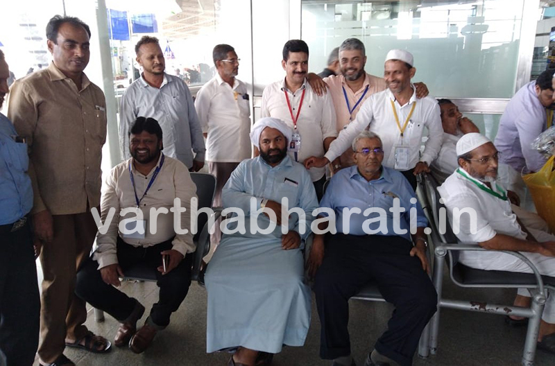 ಮಂಗಳೂರು: ತವರಿಗೆ ಮರಳಿದ ಹಜ್ಜಾಜ್‌ಗಳು