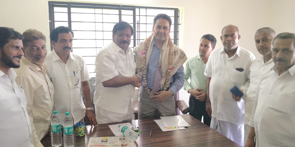 ದ.ಕ.ಜಿಲ್ಲಾ ವಕ್ಫ್ ಕಚೇರಿಗೆ ಆಡಳಿತಾಧಿಕಾರಿ ಎ.ಬಿ. ಇಬ್ರಾಹೀಂ ಭೇಟಿ