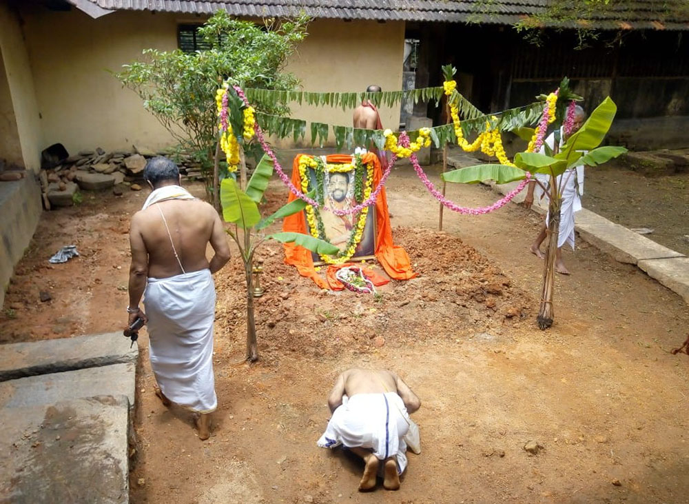 ವೃಂದಾವನಸ್ಥ ಶಿರೂರು ಸ್ವಾಮೀಜಿಯ ಆರಾಧನೋತ್ಸವ