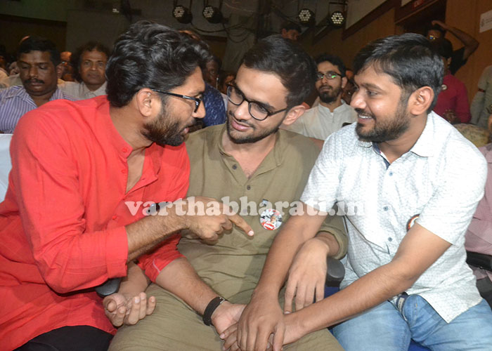 2019ರ ಲೋಕಸಭಾ ಚುನಾವಣೆ ಸಂವಿಧಾನ-ಮನುಸ್ಮೃತಿ ನಡುವಿನ ಹೋರಾಟ: ಉಮರ್ ಖಾಲಿದ್