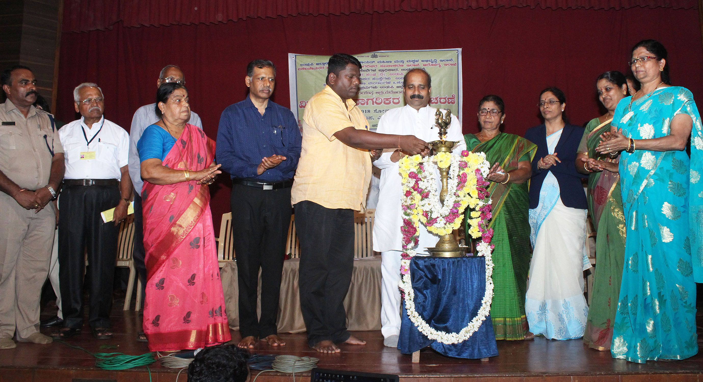 ಉಡುಪಿ ನಗರಸಭೆಯಲ್ಲಿ ಹಿರಿಯ ನಾಗರಿಕರಿಗಾಗಿ ಹೆಲ್ಫ್‌ಡೆಸ್ಕ್, ಪ್ರತ್ಯೇಕ ಕೌಂಟರ್: ರಘುಪತಿ ಭಟ್