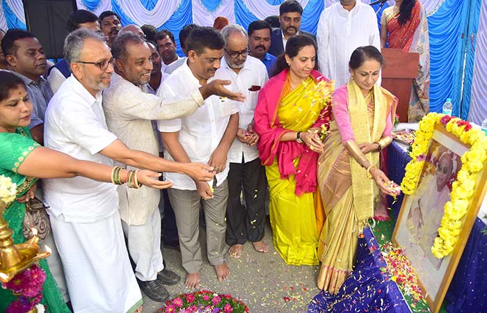 ರಾಜಕೀಯ ವ್ಯವಸ್ಥೆ ಭ್ರಷ್ಟಗೊಂಡಿದೆ: ಹಿರಿಯ ಪತ್ರಕರ್ತ ಹರಿಶ್ಚಂದ್ರ ಭಟ್