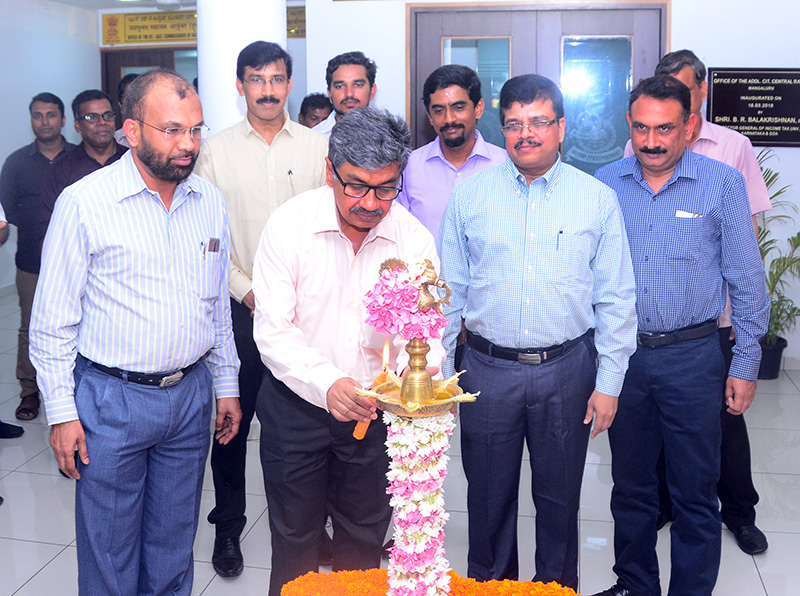 ಮಂಗಳೂರು: ಆದಾಯ ತೆರಿಗೆ ಜಿಲ್ಲಾ ಕಚೇರಿ ಲೋಕಾರ್ಪಣೆ