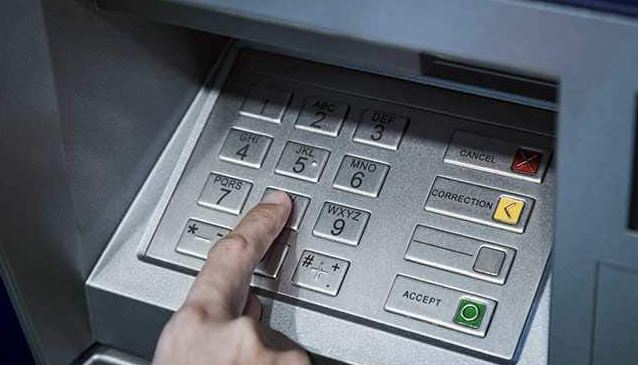 ಕೇರಳ: ಎರಡು ಎಟಿಎಮ್‌ಗಳಿಂದ 35 ಲ.ರೂ.ದೋಚಿದ ಕಳ್ಳರು