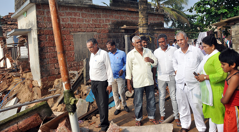 ಉಳ್ಳಾಲ: ಮೂರನೇ ದಿನಕ್ಕೆ ಮುಂದುವರಿದ ಕಡಲಬ್ಬರ