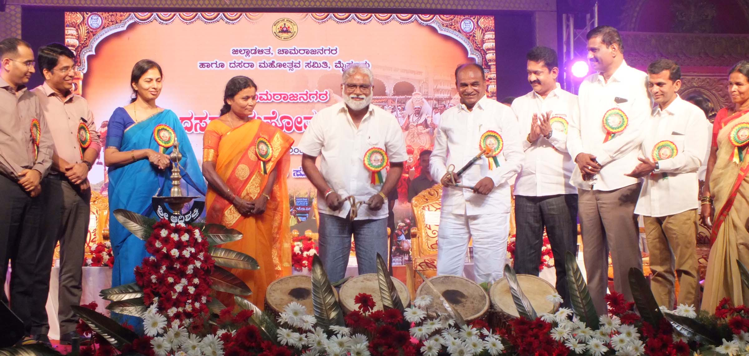 ಚಾಮರಾಜನಗರ ದಸರಾ ಮಹೋತ್ಸವ: ಸಾಂಸ್ಕೃತಿಕ ಕಾರ್ಯಕ್ರಮಗಳಿಗೆ ವಿದ್ಯುಕ್ತ ಚಾಲನೆ