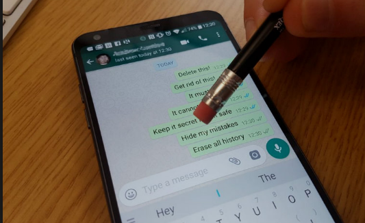 ವಾಟ್ಸ್ಯಾಪ್ ‘ಡಿಲಿಟ್ ಫಾರ್ ಎವರಿಒನ್’ ಫೀಚರ್ ನ ಈ ಪ್ರಮುಖ ಬದಲಾವಣೆಯ ಬಗ್ಗೆ ತಿಳಿದುಕೊಳ್ಳಿ