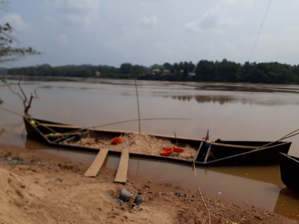 ಬಂಟ್ವಾಳ: ಅಕ್ರಮ ಮರಳುಗಾರಿಕೆ ಆರೋಪ; 12 ಲಕ್ಷ ರೂ. ಮೌಲ್ಯದ ಸೊತ್ತು ವಶ