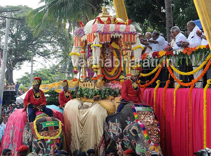 ಪಾರಂಪರಿಕ ಶ್ರೀರಂಗಪಟ್ಟಣ ದಸರಾ ಮಹೋತ್ಸಕ್ಕೆ ಚಾಲನೆ