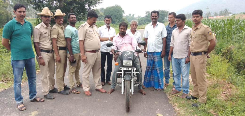 ಹನೂರು : ಗಾಂಜಾ ಸಾಗಾಟ; ಇಬ್ಬರ ಬಂಧನ