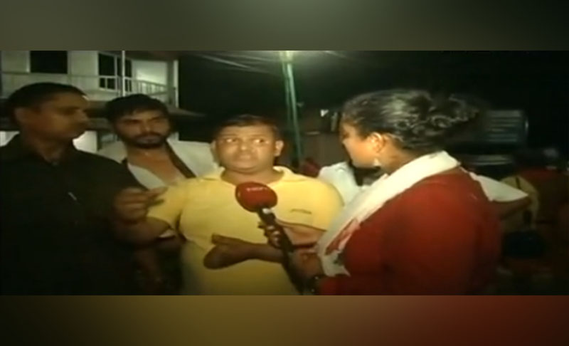 ಶಬರಿಮಲೆ ಪ್ರತಿಭಟನಕಾರರು ಬಸ್ಸಿನಿಂದ ನನ್ನ ಪುತ್ರಿಯನ್ನು ಎಳೆದು ಹಾಕಲು ಯತ್ನಿಸಿದರು: ತಂದೆಯ ಆರೋಪ